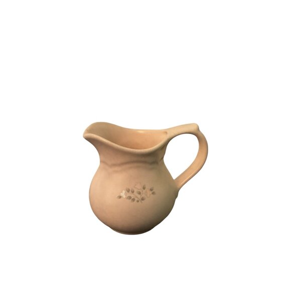 Vintage Pfaltzgraff Remembrance USA 024 Creamer Cream Pitcher - Picture 1 of 8